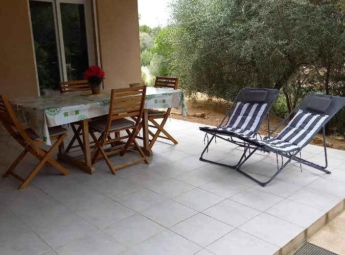 Ferienhaus Hebergement Figari Figari (Corsica)