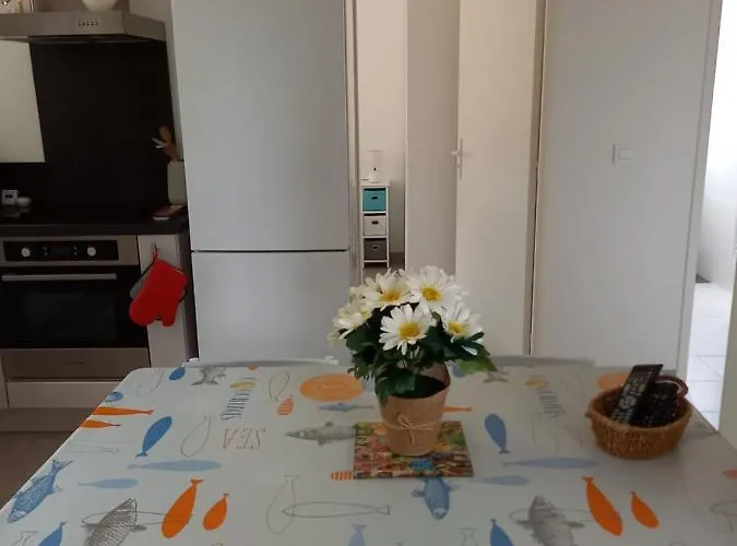 Hebergement Figari * Figari (Corsica)